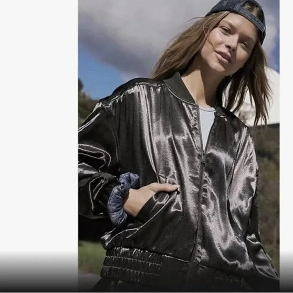 Free people movement Luxe Satin Bomber Jacket, OLIVE GREEN SIZE M # Y0321H